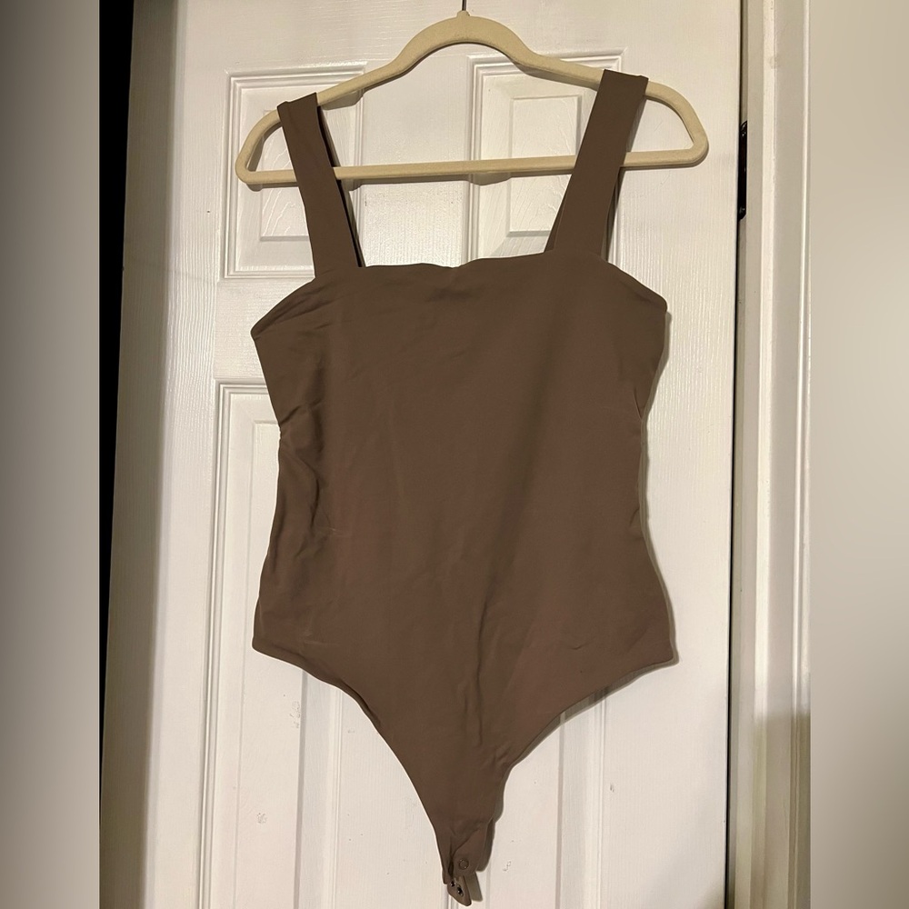 Nuuds Square-Neck Tank Bodysuit